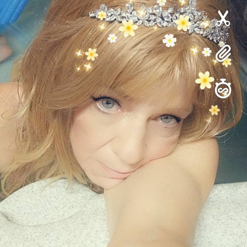 Meet your Posher, Diana